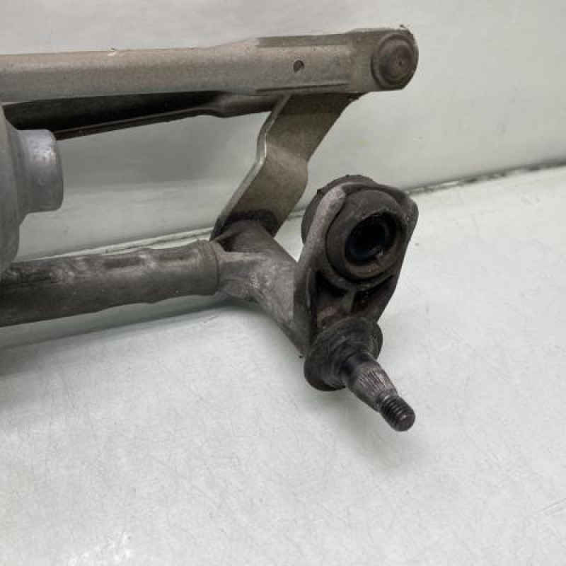 Moteur essuie glace avant VOLKSWAGEN GOLF 6 Photo n°3