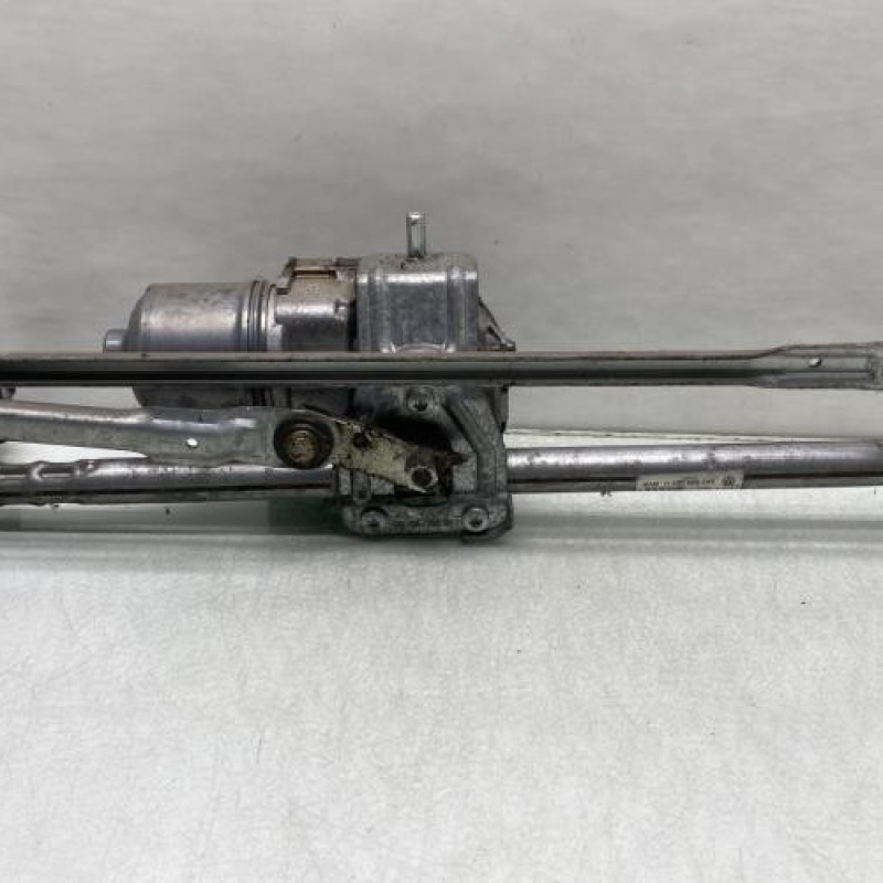 Moteur essuie glace avant VOLKSWAGEN GOLF 6 Photo n°4