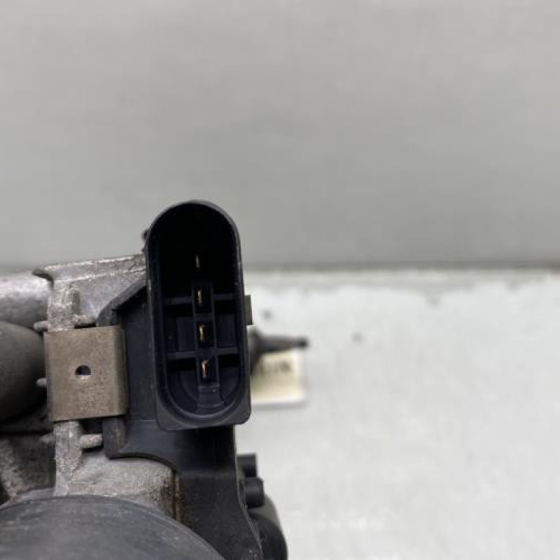 Moteur essuie glace avant VOLKSWAGEN GOLF 6 Photo n°7