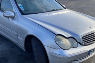 Renfort pare choc avant (traverse) MERCEDES CLASSE C 203