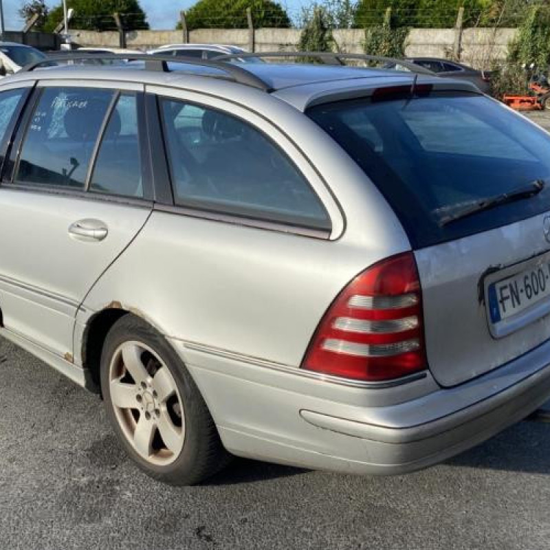 Renfort pare choc avant (traverse) MERCEDES CLASSE C 203 Photo n°11