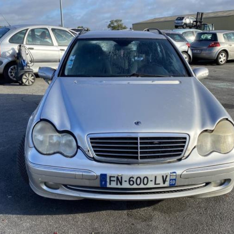 Renfort pare choc avant (traverse) MERCEDES CLASSE C 203 Photo n°15