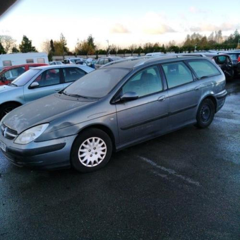 Pare choc arriere CITROEN C5 1 Photo n°8