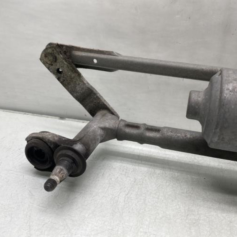 Moteur essuie glace avant VOLKSWAGEN POLO 5 Photo n°3