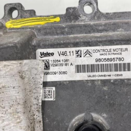 Calculateur moteur PEUGEOT 208 1