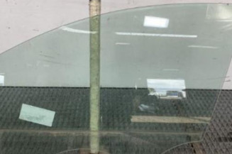 Vitre avant gauche OPEL CORSA F Photo n°1