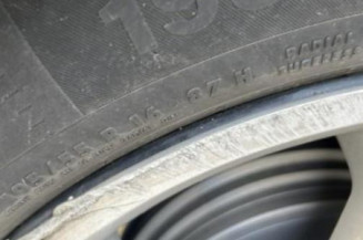 Calculateur moteur RENAULT CLIO 4