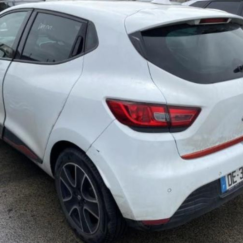 Calculateur moteur RENAULT CLIO 4 Photo n°8