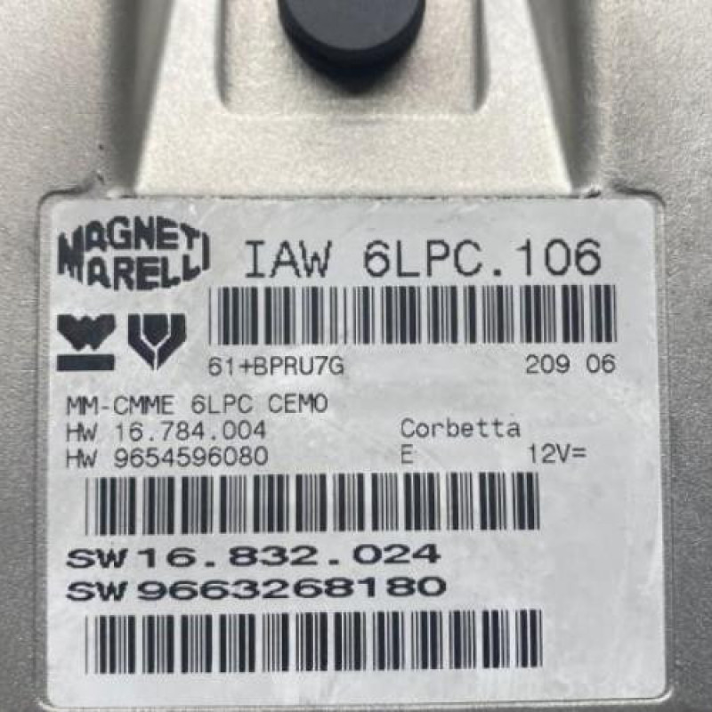 Calculateur moteur PEUGEOT 1007 Photo n°4