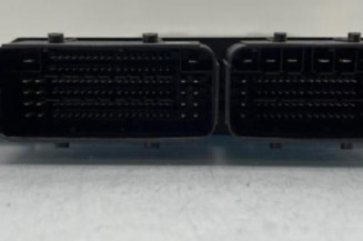 Calculateur moteur PEUGEOT 5008 2