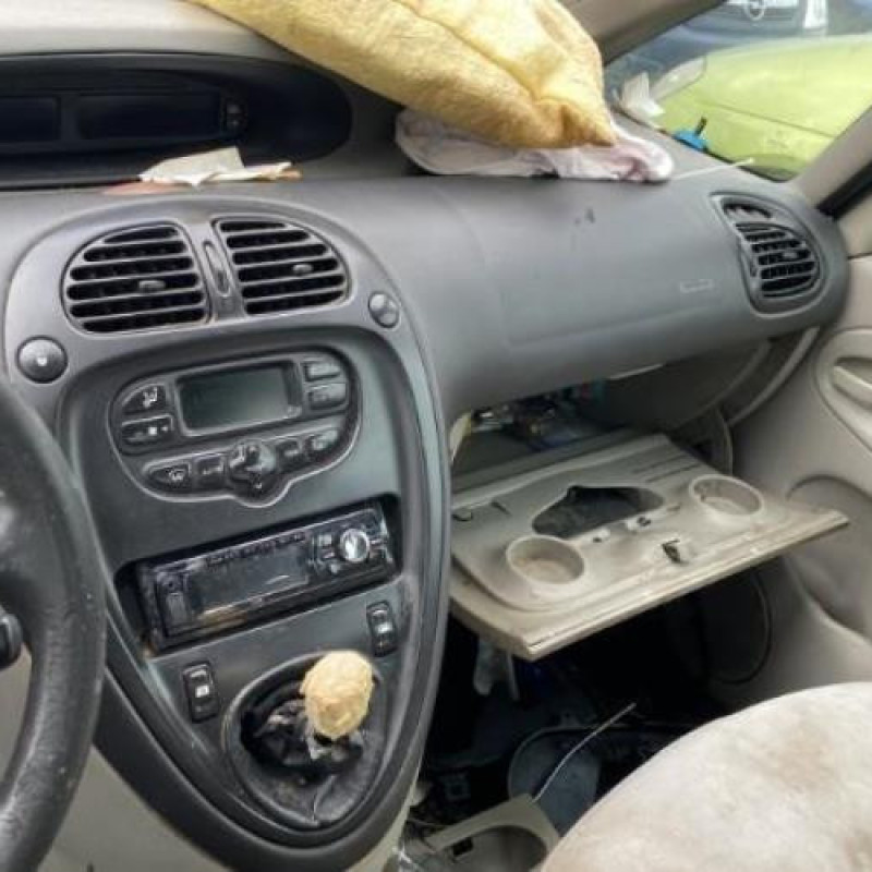 Calculateur CITROEN XSARA PICASSO Photo n°12