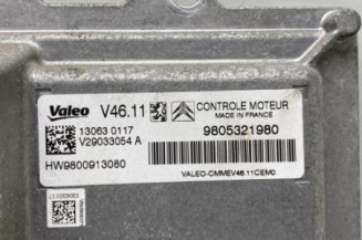 Calculateur moteur PEUGEOT 208 1