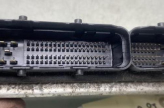 Calculateur moteur CITROEN C1 1