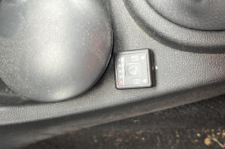 Calculateur moteur DACIA SANDERO 1