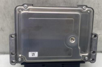 Calculateur moteur PEUGEOT 308 1