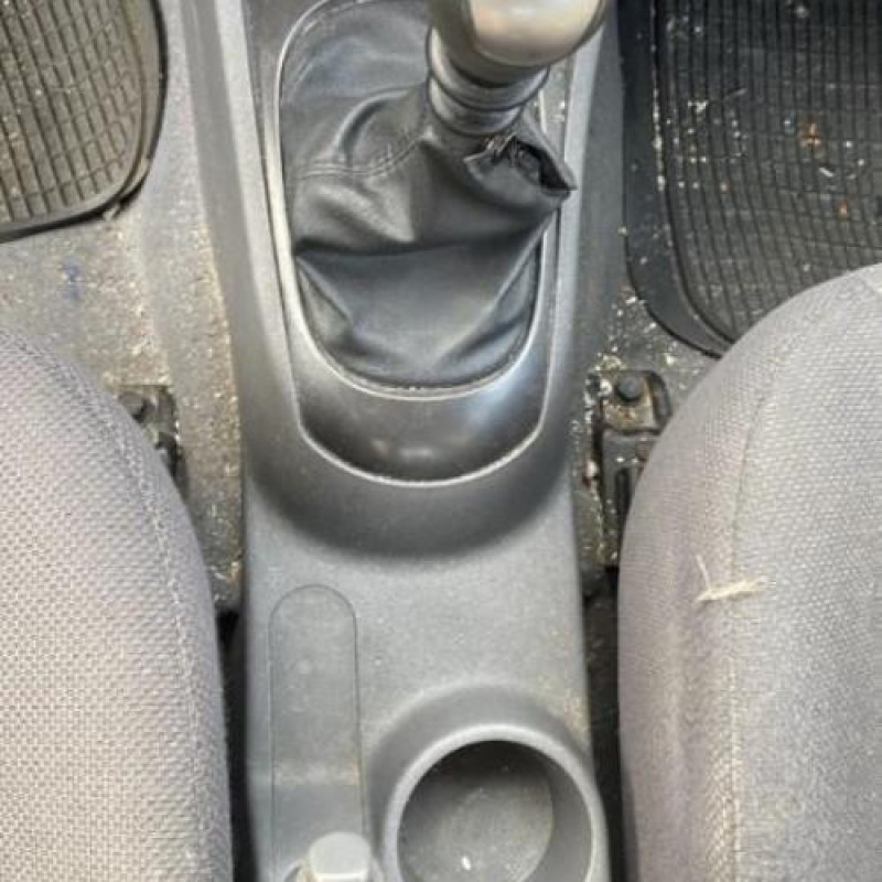Feu arriere principal gauche (feux) KIA RIO 2 Photo n°19