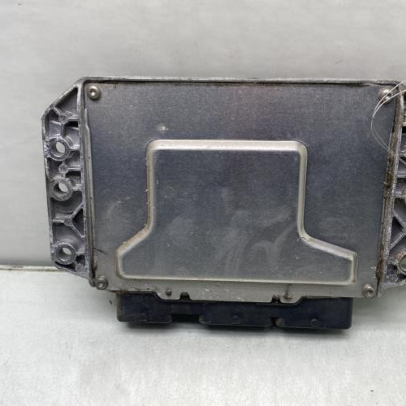 Calculateur RENAULT SCENIC 2 Photo n°4