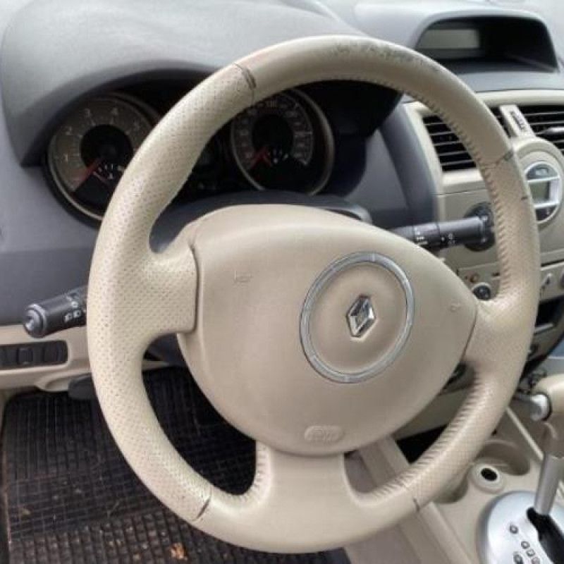 Calculateur RENAULT MEGANE 2 Photo n°18