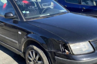 Feu arriere principal droit (feux) VOLKSWAGEN PASSAT 4