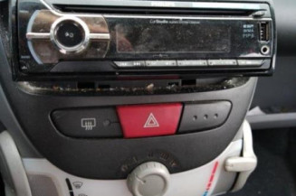 Calculateur moteur PEUGEOT 107