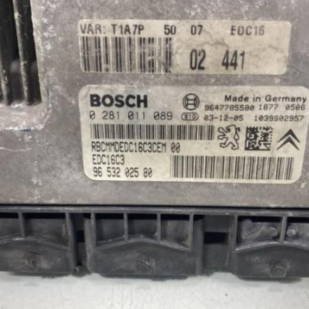 Calculateur moteur PEUGEOT 206