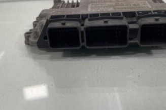 Calculateur moteur PEUGEOT 206