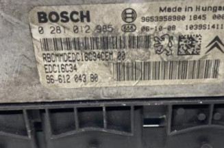 Calculateur moteur PEUGEOT 207