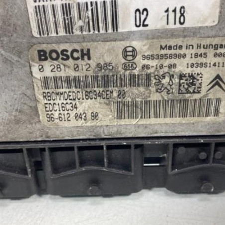 Calculateur moteur PEUGEOT 207