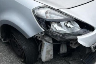Calculateur moteur RENAULT CLIO 3