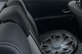 Calculateur moteur RENAULT CLIO 3
