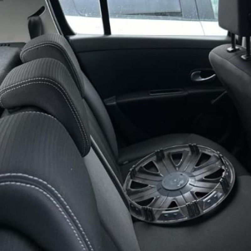 Calculateur RENAULT CLIO 3 Photo n°14