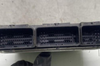 Calculateur moteur RENAULT CLIO 4