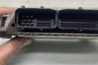 Calculateur moteur CITROEN C1 1