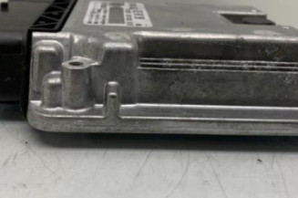 Calculateur moteur SKODA OCTAVIA 3