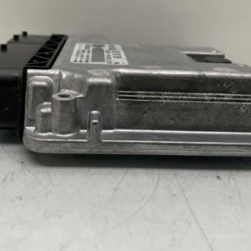 Calculateur SKODA OCTAVIA 3 Photo n°4