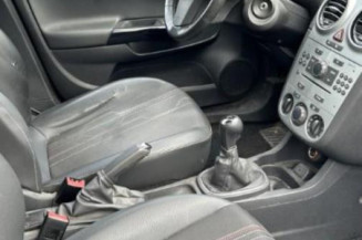 Calculateur moteur OPEL CORSA D