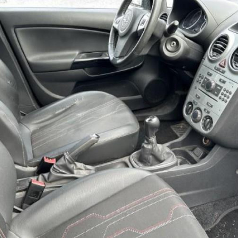 Calculateur OPEL CORSA D Photo n°14