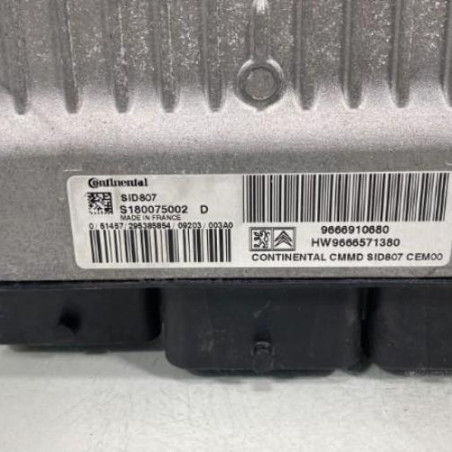 Calculateur moteur PEUGEOT 308 1