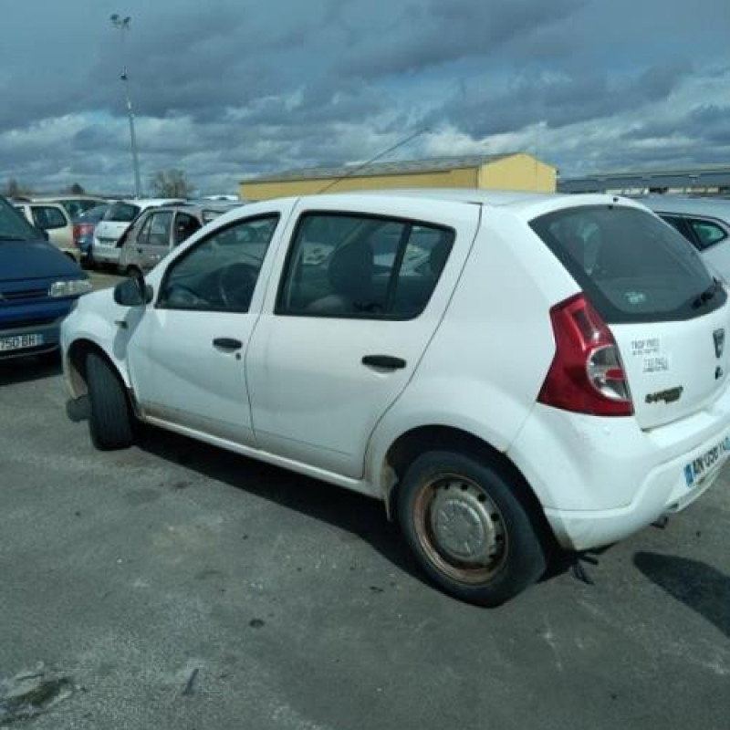 Calculateur DACIA SANDERO 1 Photo n°10