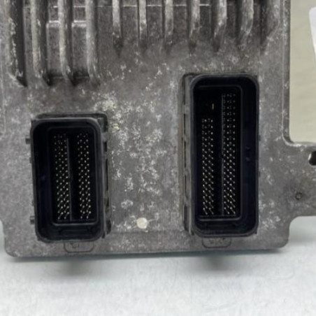 Calculateur moteur OPEL CORSA E