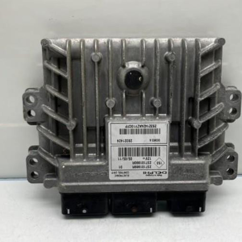 Calculateur RENAULT CLIO 3 Photo n°1