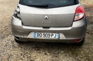 Calculateur moteur RENAULT CLIO 3