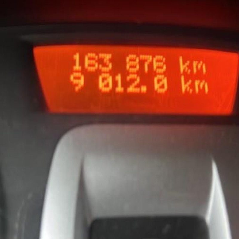 Calculateur RENAULT CLIO 3 Photo n°14