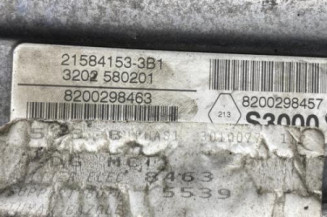 Calculateur moteur RENAULT MEGANE 2