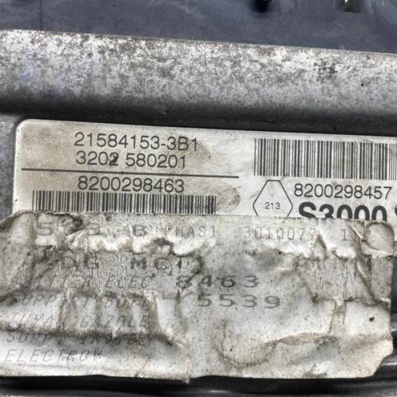 Calculateur RENAULT MEGANE 2 Photo n°2