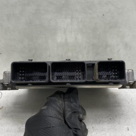Calculateur moteur RENAULT TWINGO 2