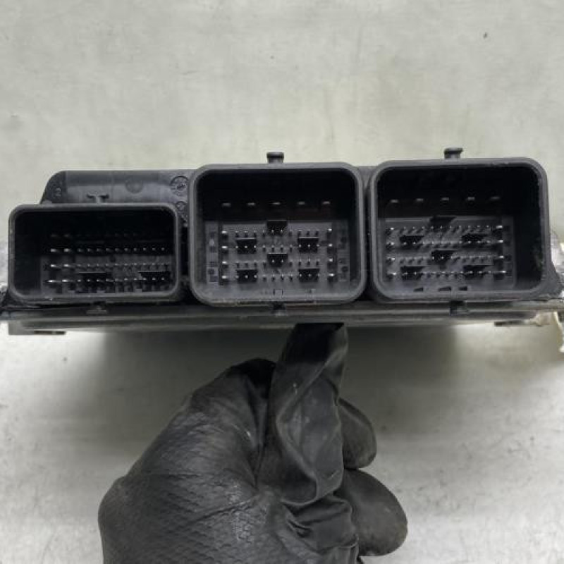 Calculateur FORD FOCUS 3 Photo n°3