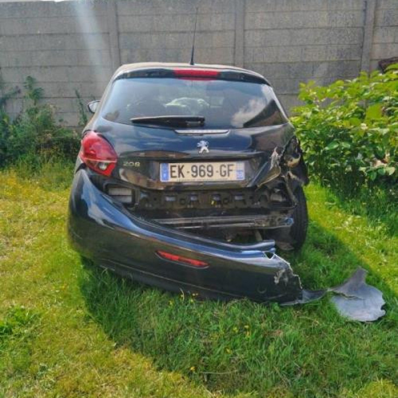 Calculateur PEUGEOT 208 1 Photo n°4