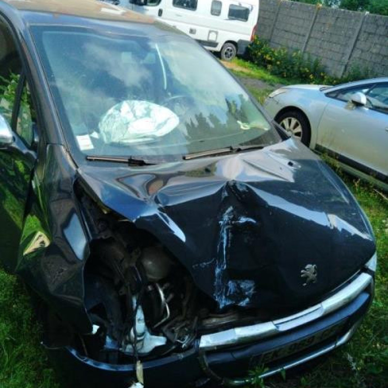 Calculateur PEUGEOT 208 1 Photo n°7