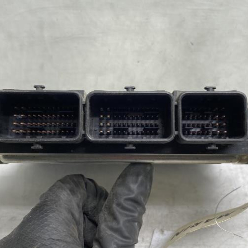 Calculateur RENAULT SCENIC 2 Photo n°3